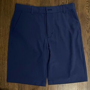 Boys Vineyard Vines Performance Shorts with inner adjustable waist band. Size 14